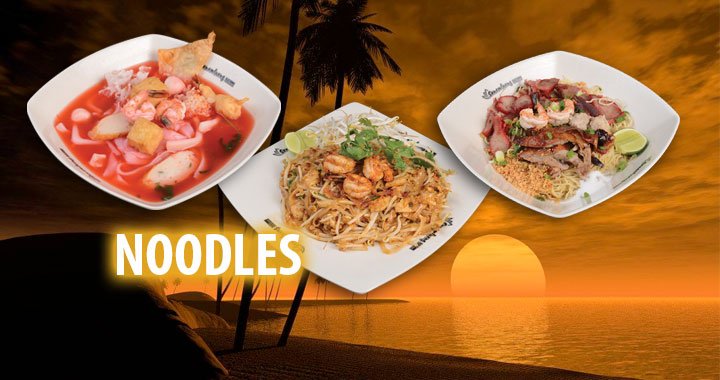 Thai dishes at Sanamluang